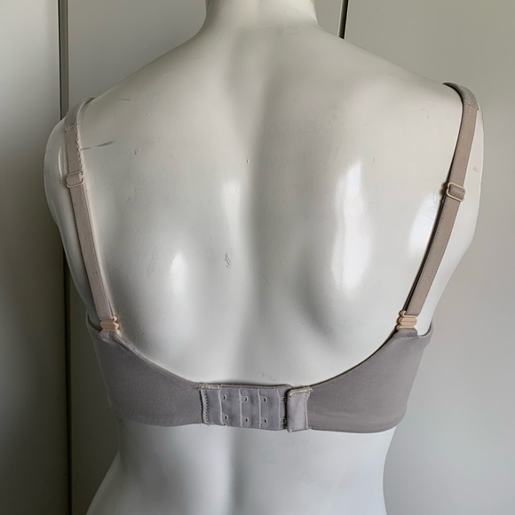 34DD convertible Victoria’s Secret push-up Body by Victoria beige/gray bra - Picture 6 of 6